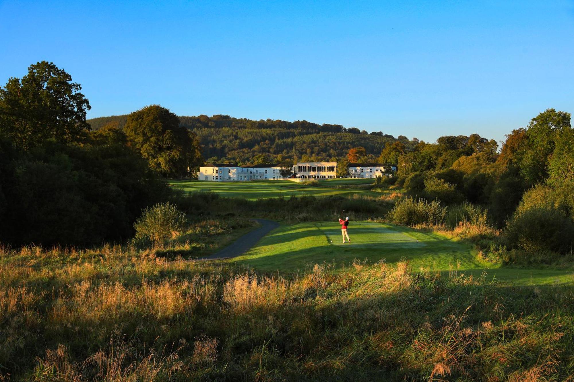 Tulfarris Hotel And Golf Resort Exterior photo